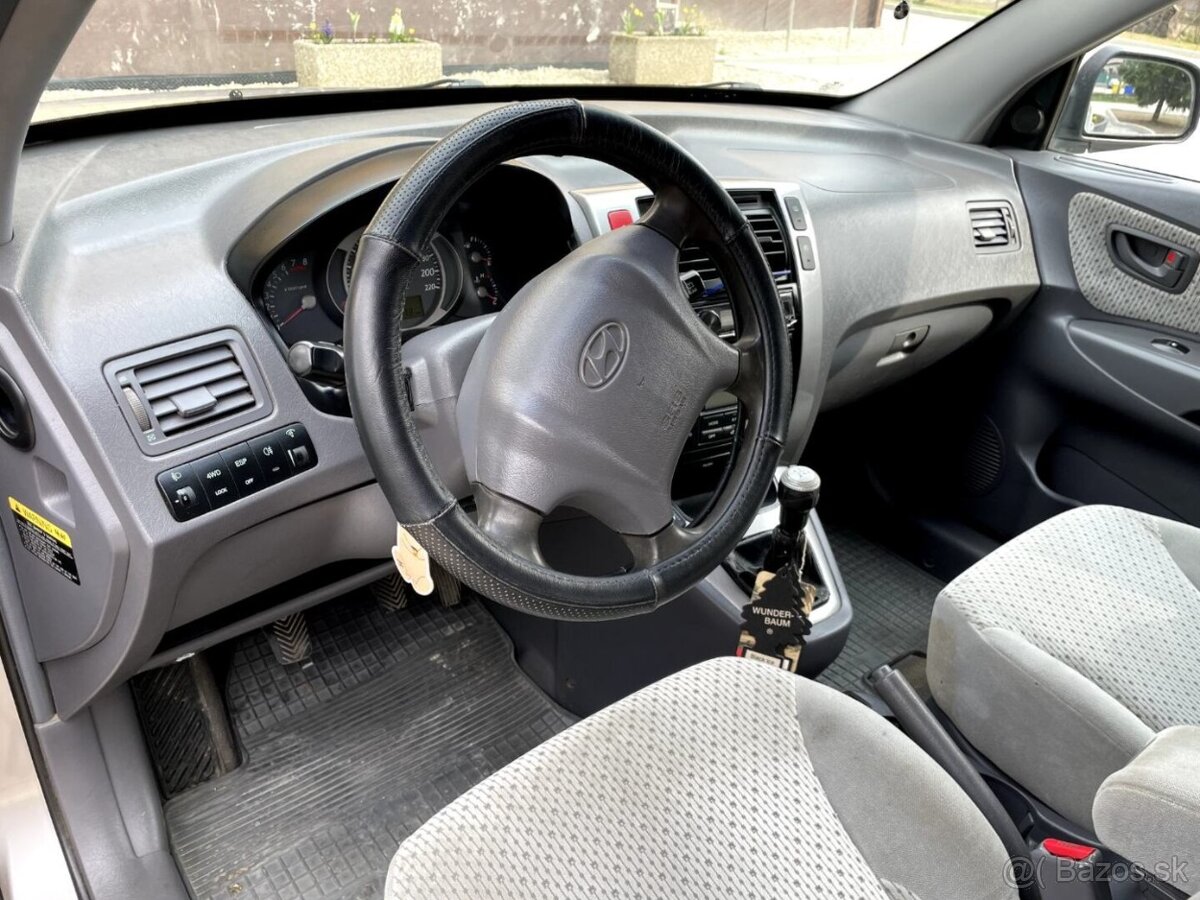 Hyundai Tucson 2.0 + LPG - 13