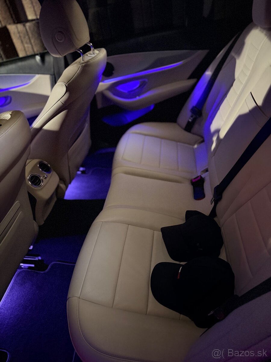 Mercedes-Benz w213 E220 4matik - 13