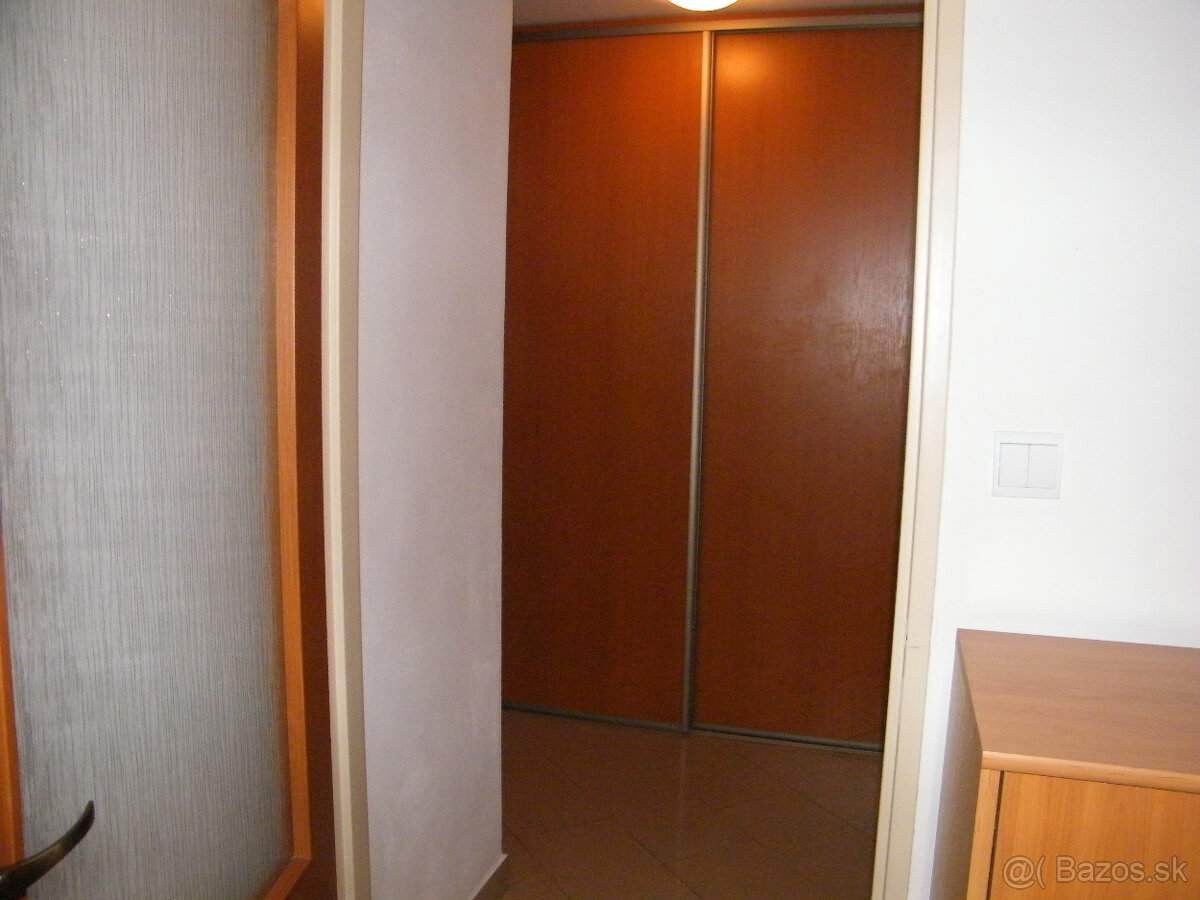 Prenájom 2 izbový byt Terasa-Košice - 13