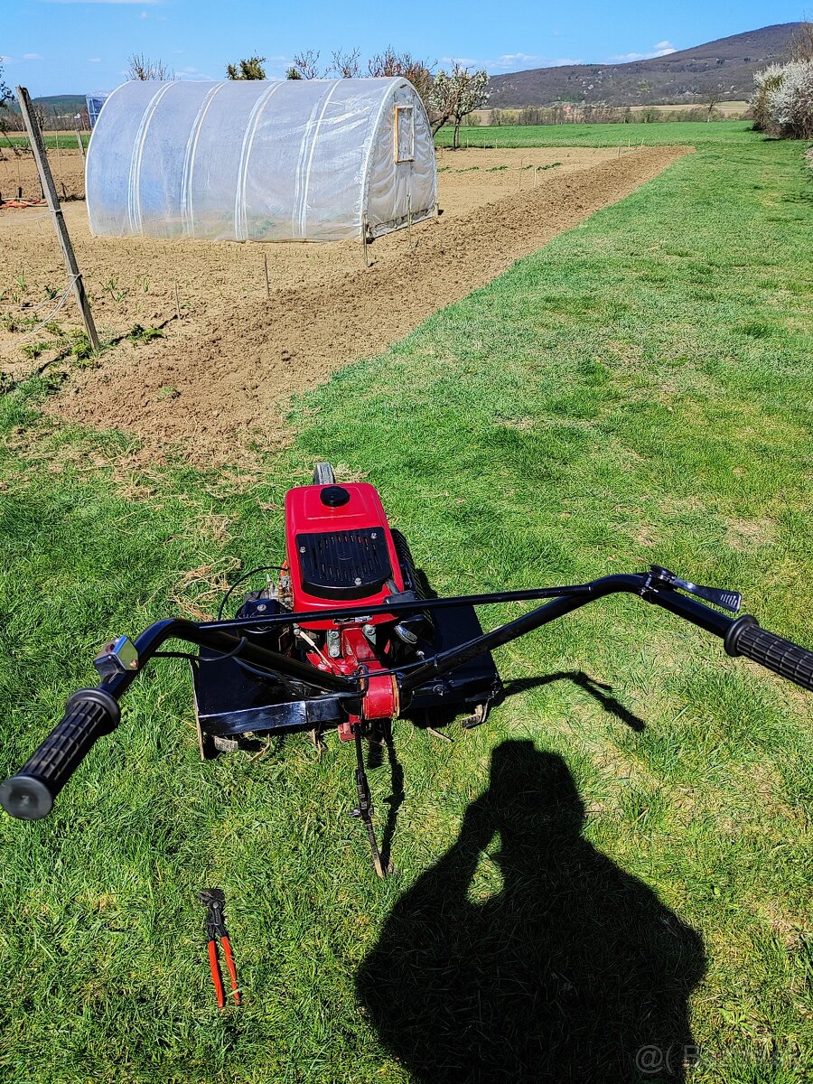 Predám rotavator - 13