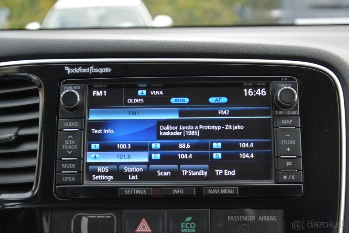 Mitsubishi Outlander 2.2 4×4 SR. voz, 7miestne - 13