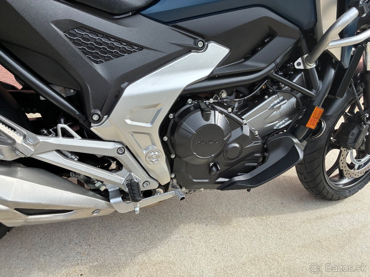 Honda NC750X - 13
