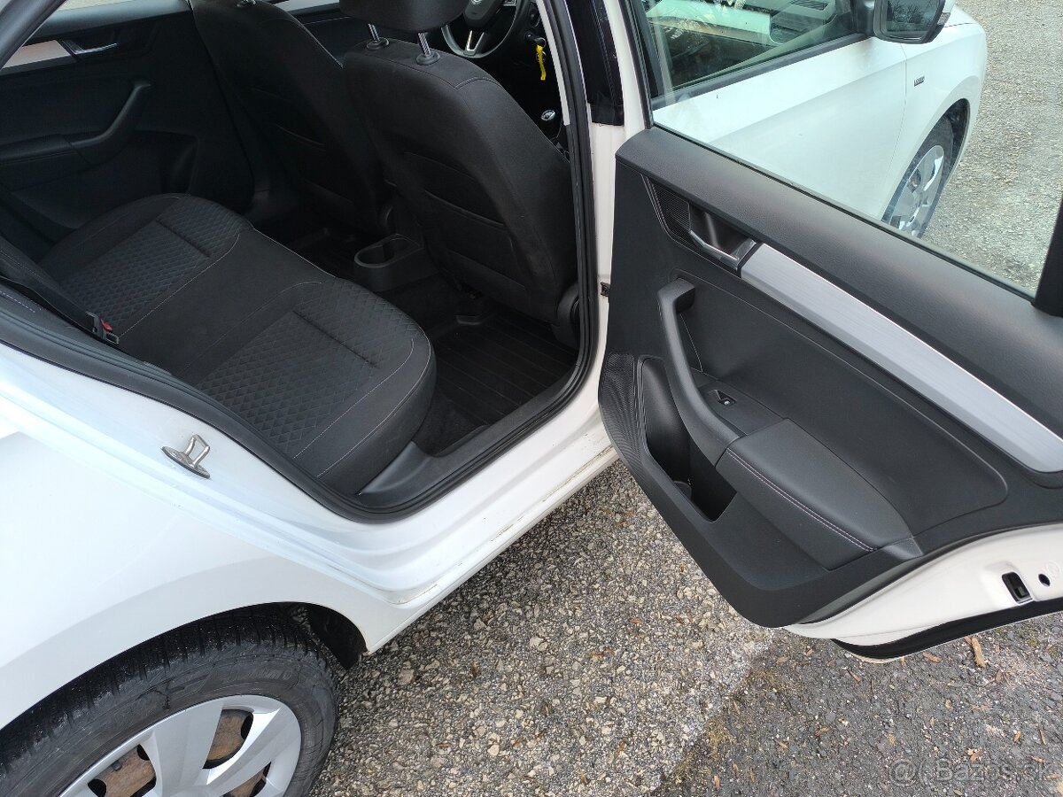 Škoda Rapid 92000km - 13