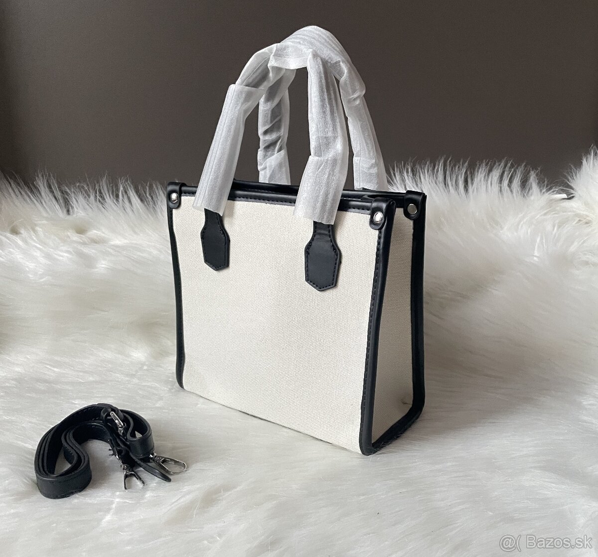 Guess Silvana kabelka - 13