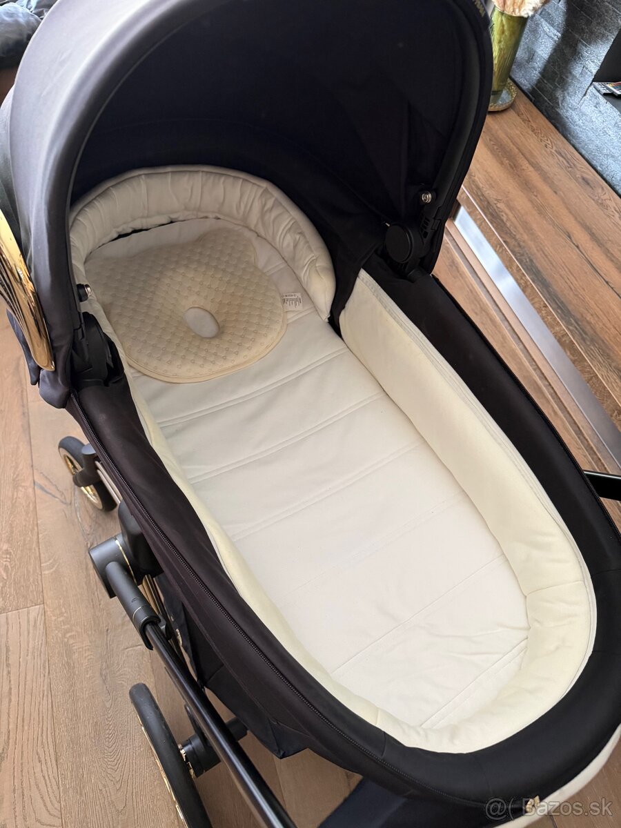 Cybex Jeremy Scott - 13