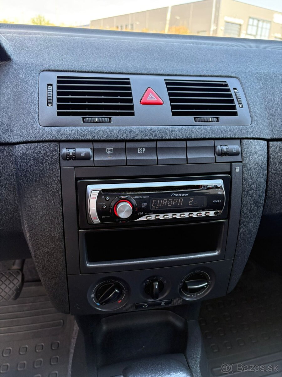Škoda Fabia 1.4 16V Facelift Elegance AUTOMAT - 13