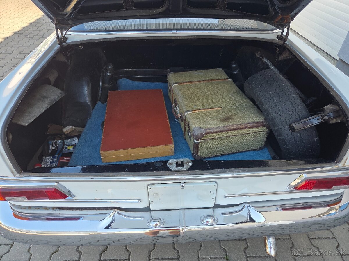 Mercedes Benz W110 200 benzin - 13
