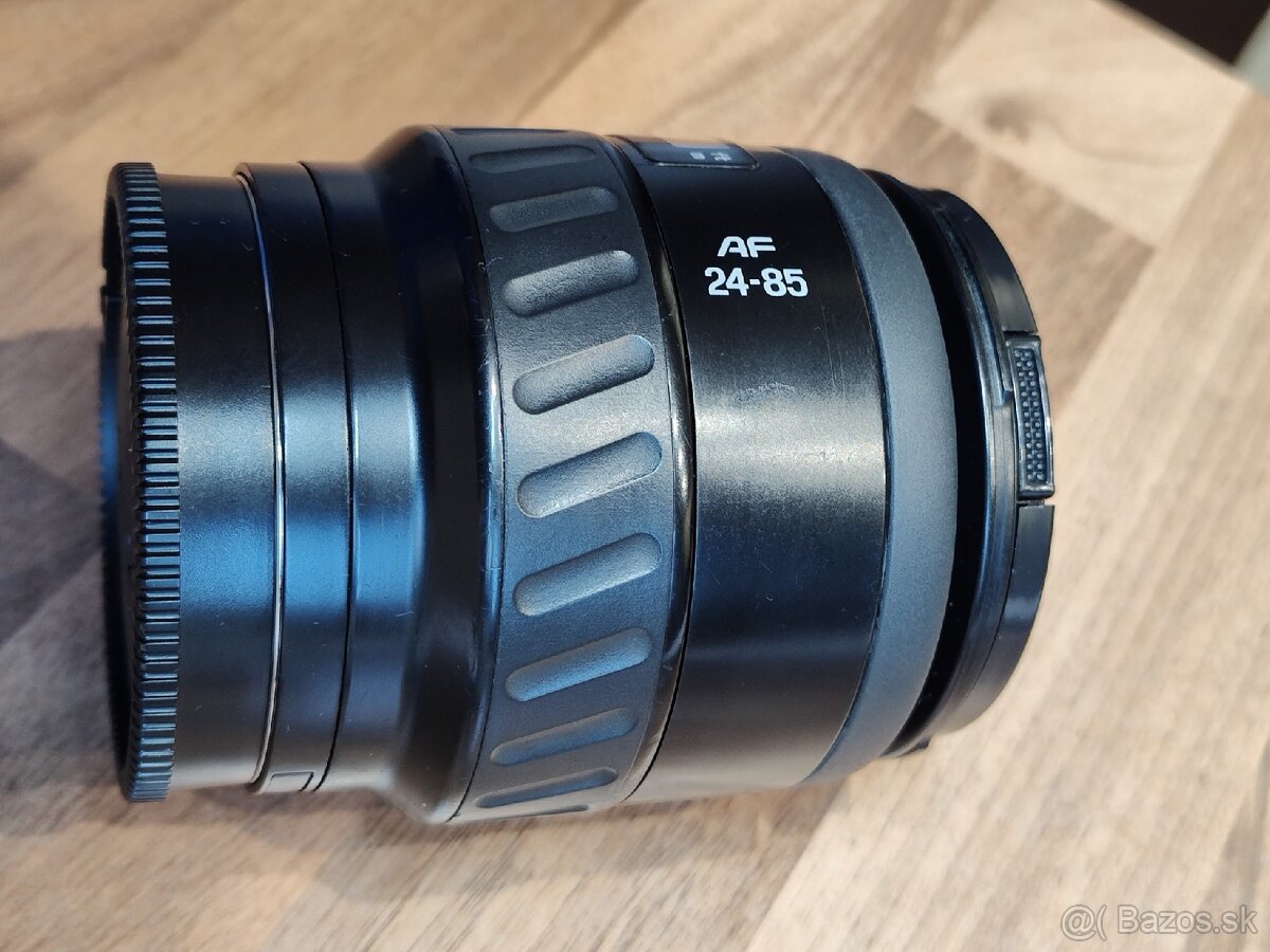 Minolta AF Zoom 24-85mm (A mount) - 13