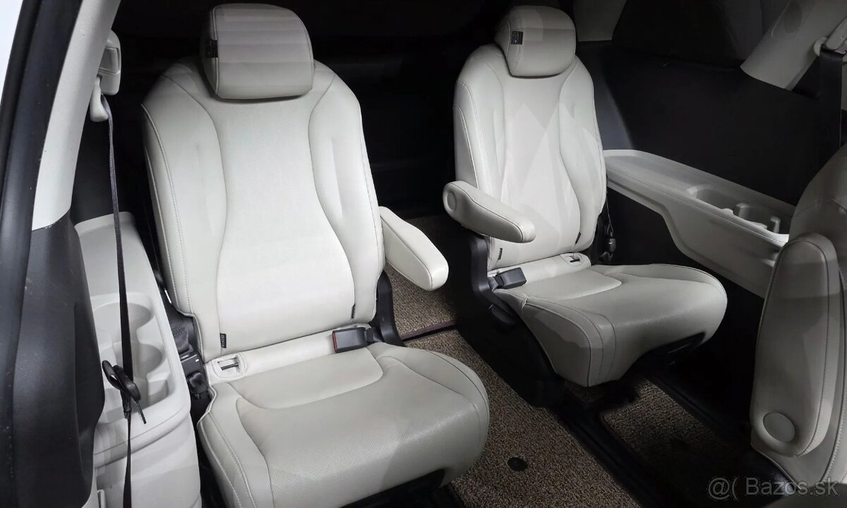 2021 KIA CARNIVAL NOBLESSE 3.5V6 - 13
