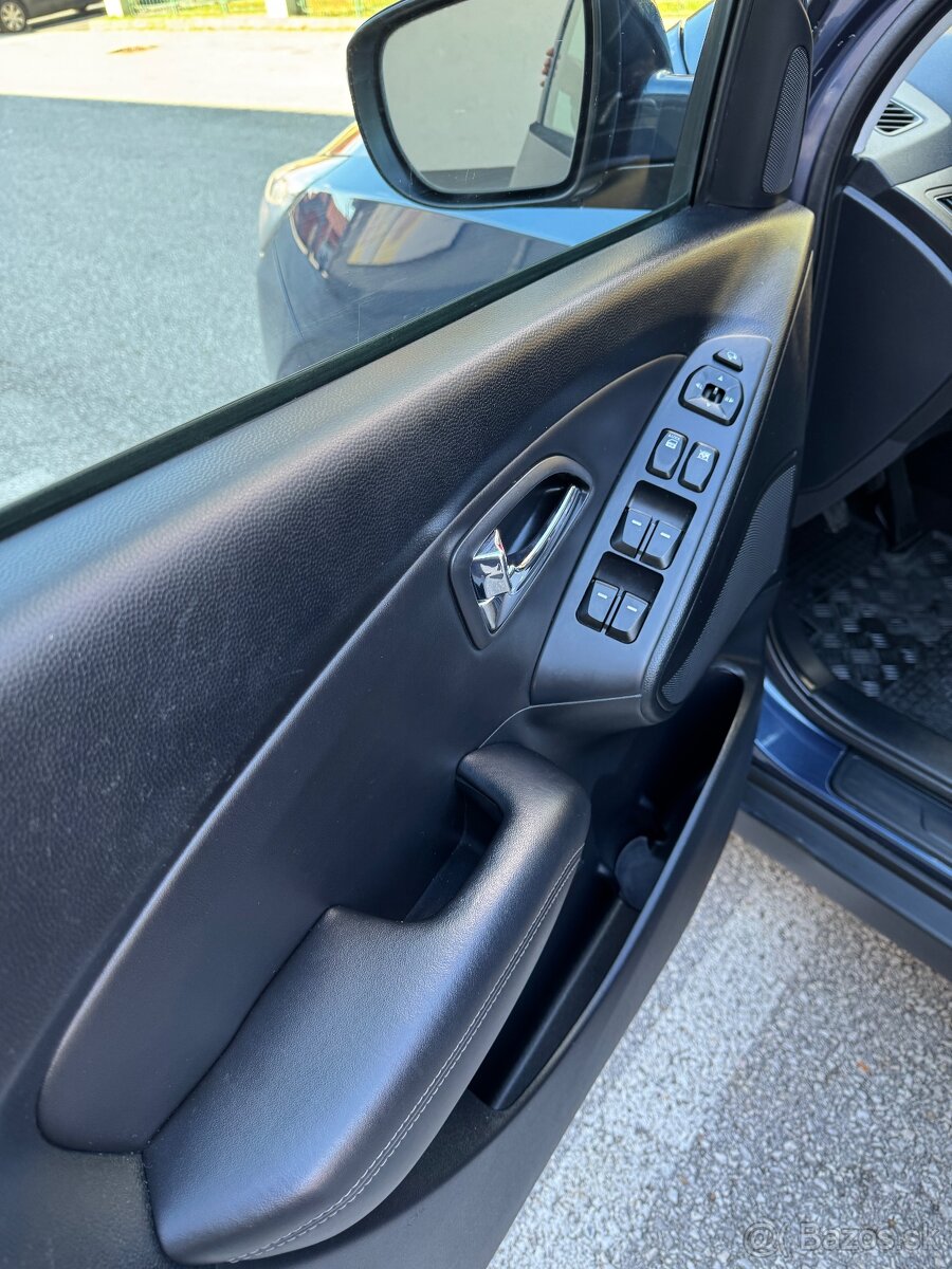 Hyundai iX35 1.7 CRDI - 13