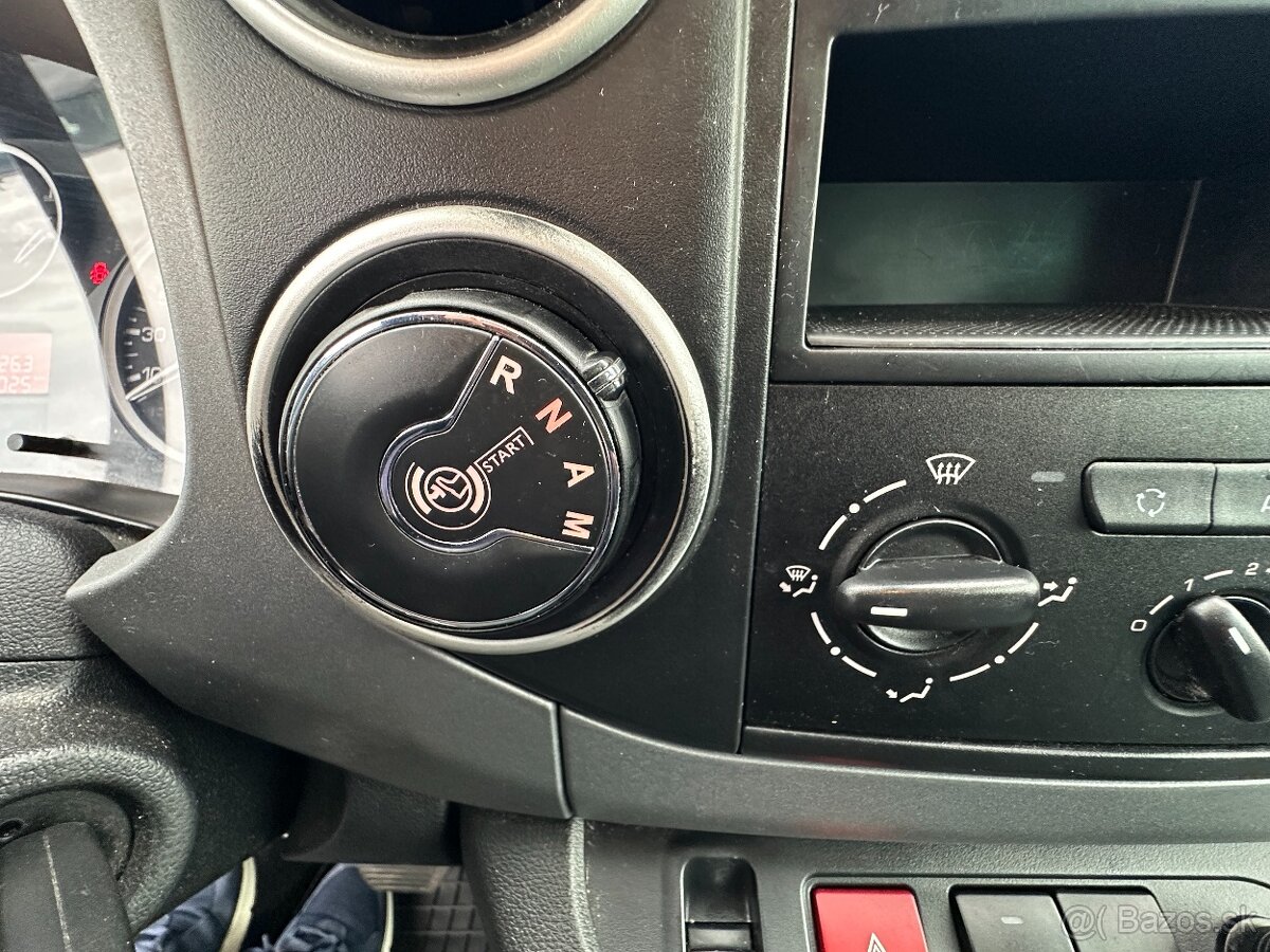 Citroën Berlingo 73kW, AT - 13