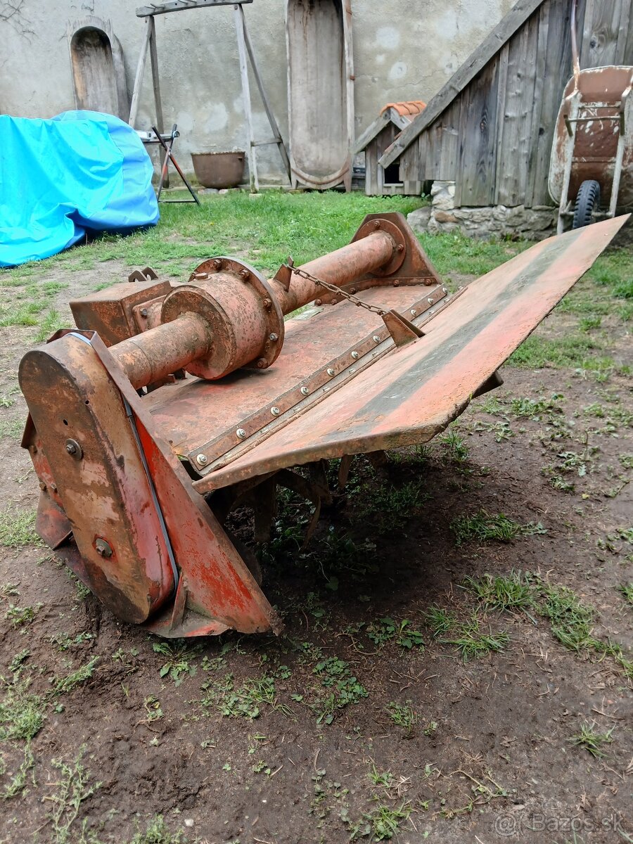 Malý traktor - 13