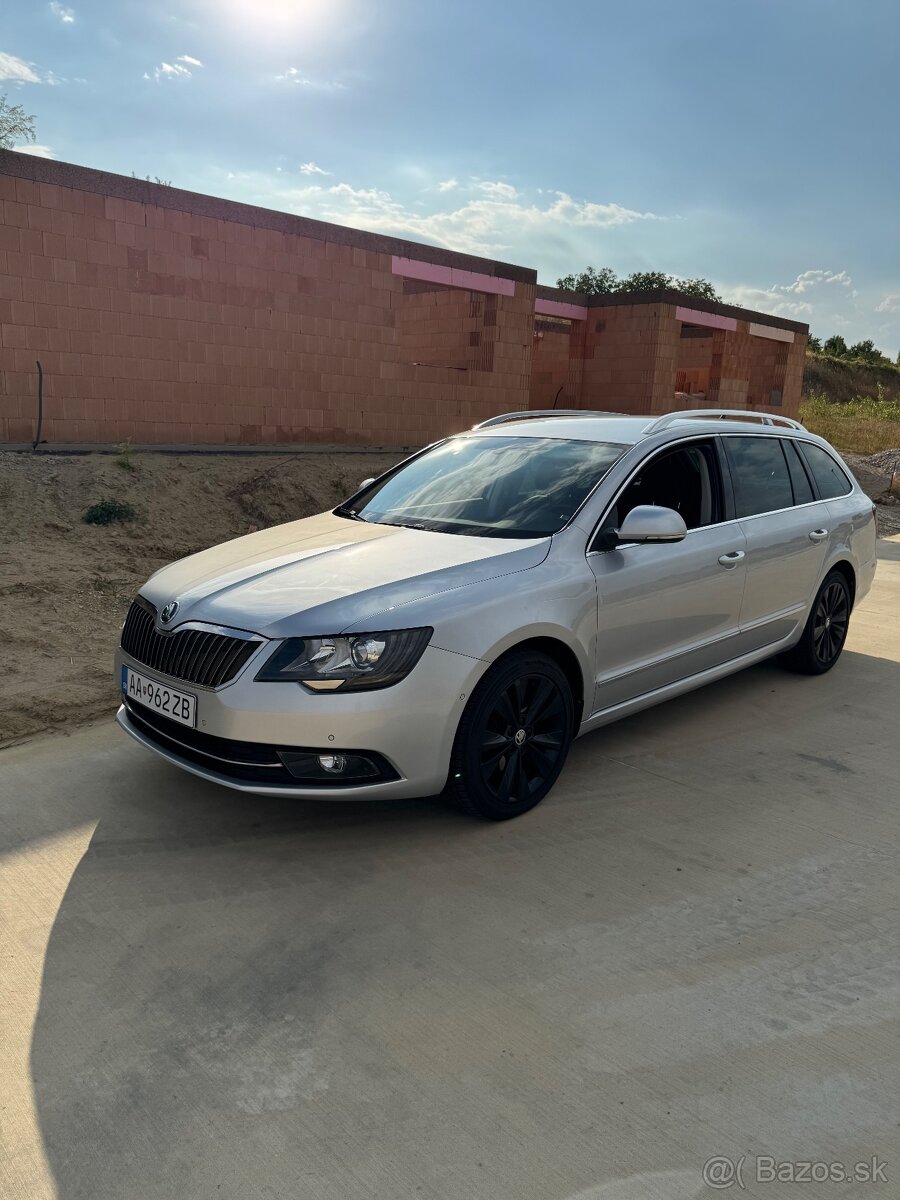Škoda superb II Combi Elegance - 13