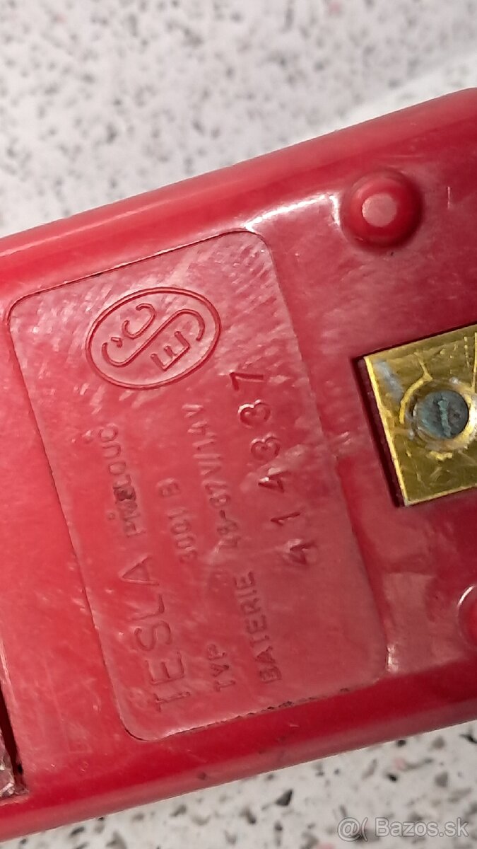 ☆ Starožitné elektronkové radio Tesla Minor / 3001 B - 13