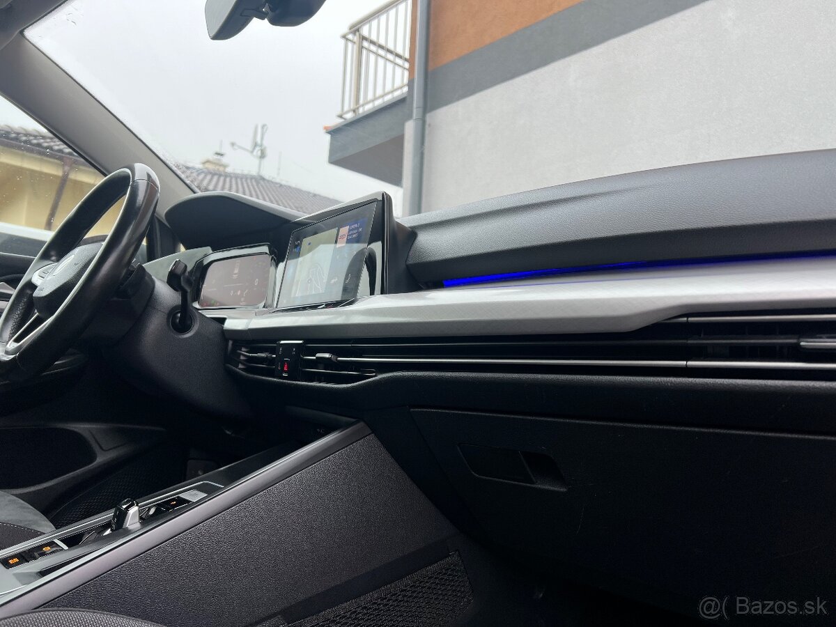 VW Golf VIII Variant 2.0 TDI 85kw DSG - 13