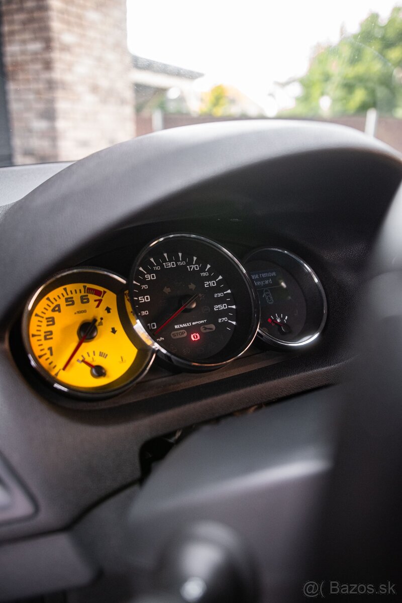 Renault Mégane RS 250 CUP RECARO - Top Stav - 13