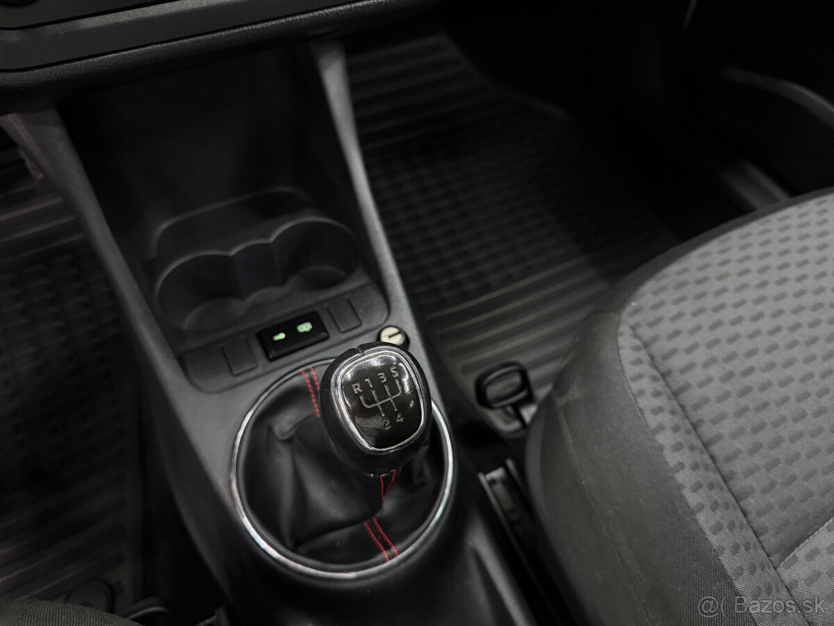 Škoda Roomster 1.2 TSI 105k Active - 13