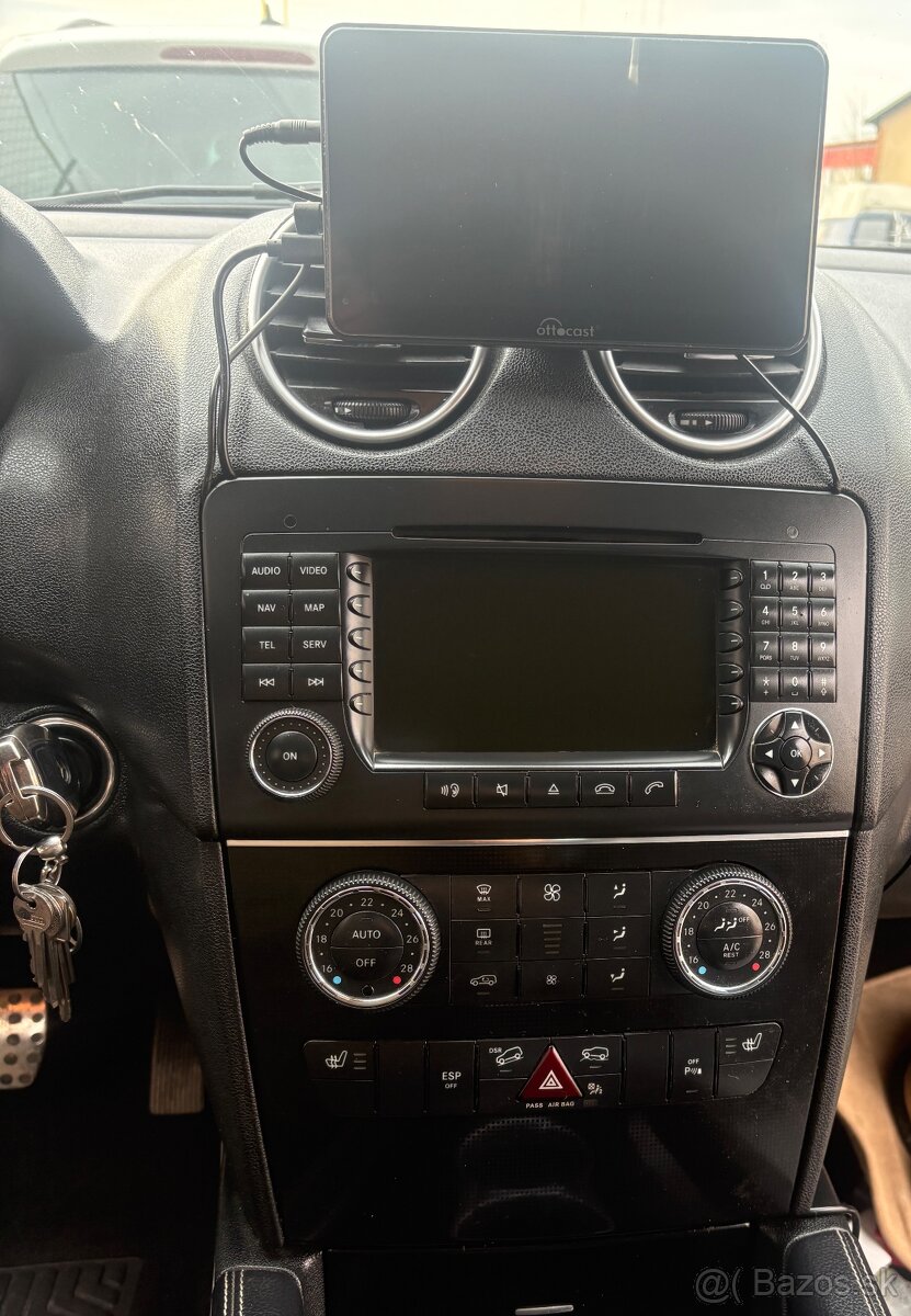 Mercedes-Benz ML 320 CDI 3.0 165 KW - 13