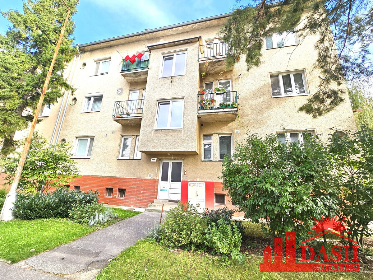 Na predaj veľký 2 izbový byt v centre mesta, 64 m2, Piešťany - 13