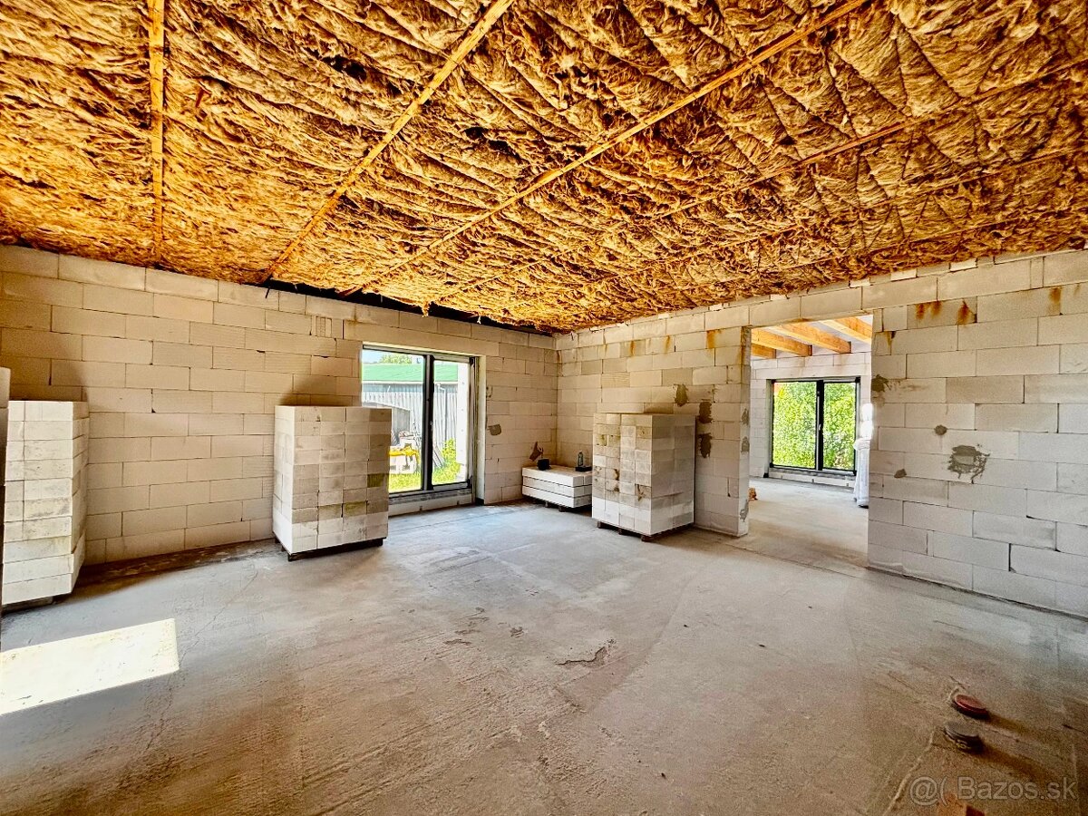 Predaj pozemku s rozostavaným 5izb. domom – Vampíl - 13