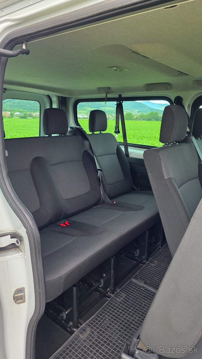 Renault Trafic 2.0 dci Long - 13