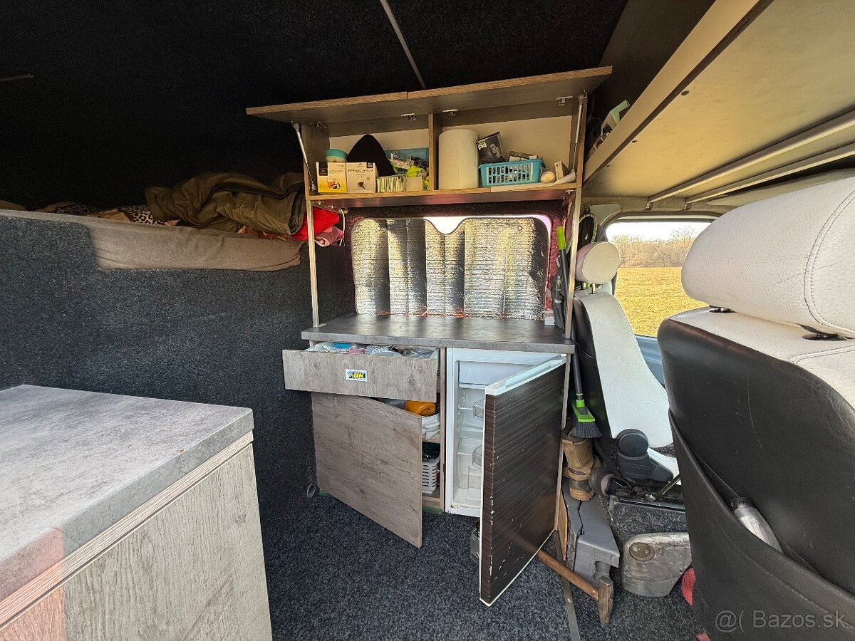 Obytna dodavka,caravan mercedes sprinter 312D - 13