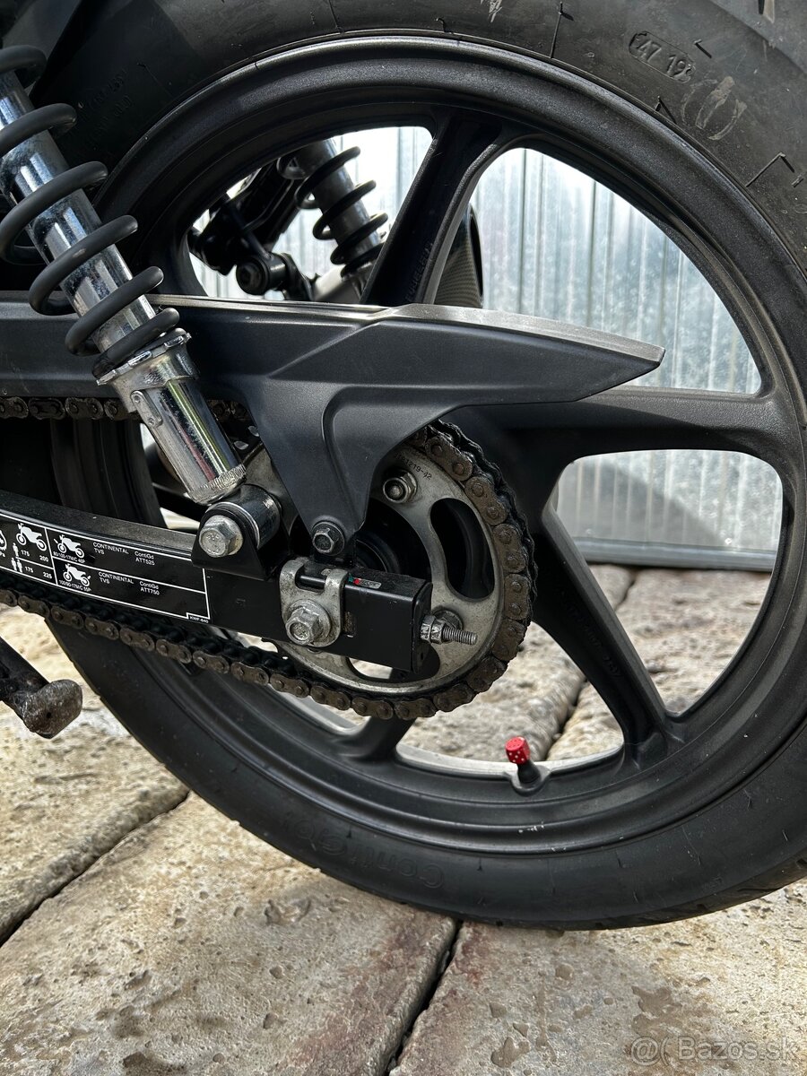 Honda CBF125M A1 - 13