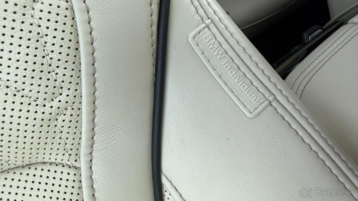 BMW X6 30d 210kW Bowers & Wilkins - 13