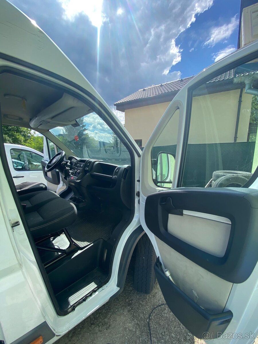 Predám Fiat Ducato Maxi 2.3 L4H2 2016 - 13