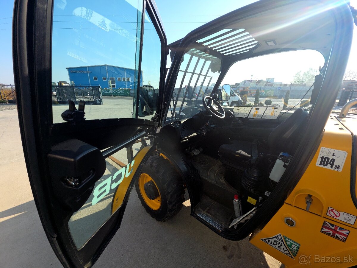 JCB Loadall 520-40 - 13
