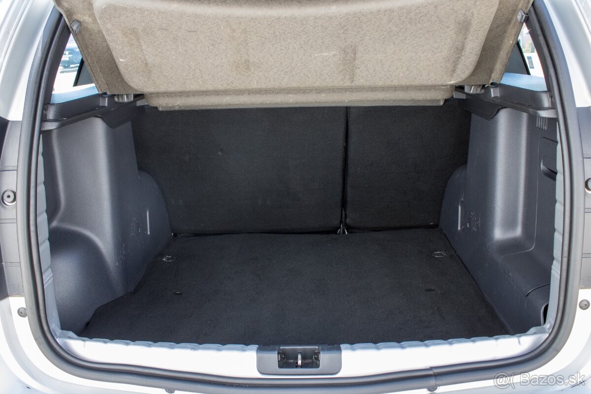 Dacia Duster 1.2 TCe 92 kW - 13