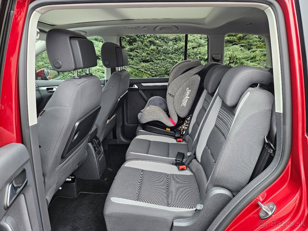 Volkswagen Touran 2.0TDI - 13