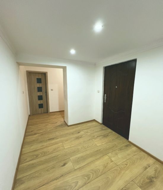 Na prenájom 3i byt s balkónom, s oploteným pozemkom,Komárno - 13