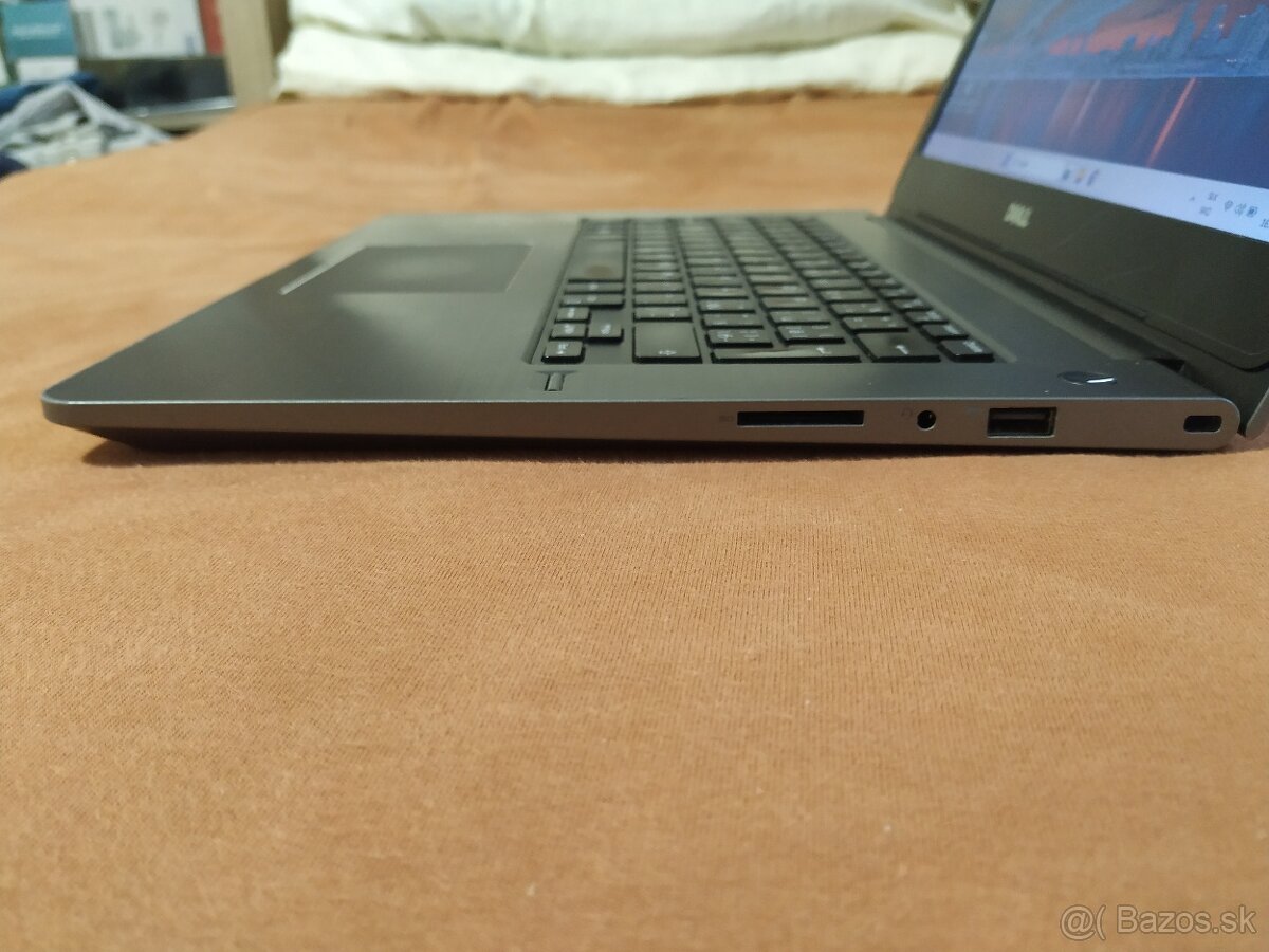 Dell. Intel i7. 14“. SSD 256 GB. nVidia 4+4GB - 13