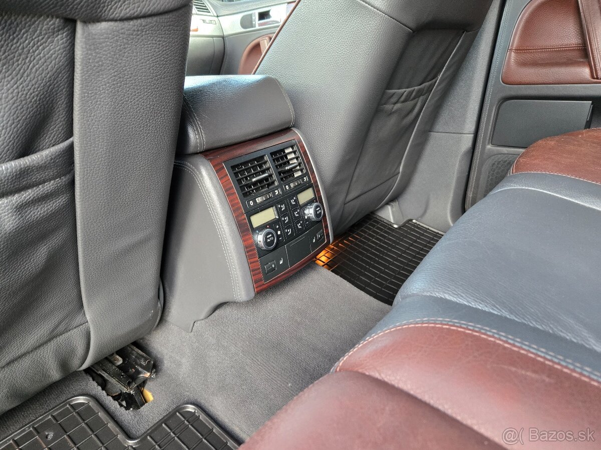 Vw Touareg 3.0TDi Individual - 13
