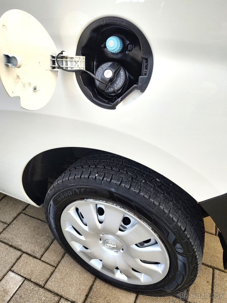 Opel Combo Van 1.4 CNG Turbo L2H1 2400 - 13