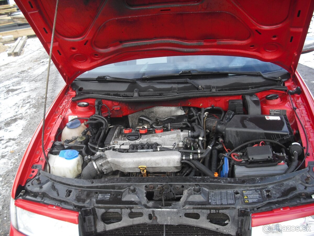 Skoda Octavia RS1 Kombi - 13