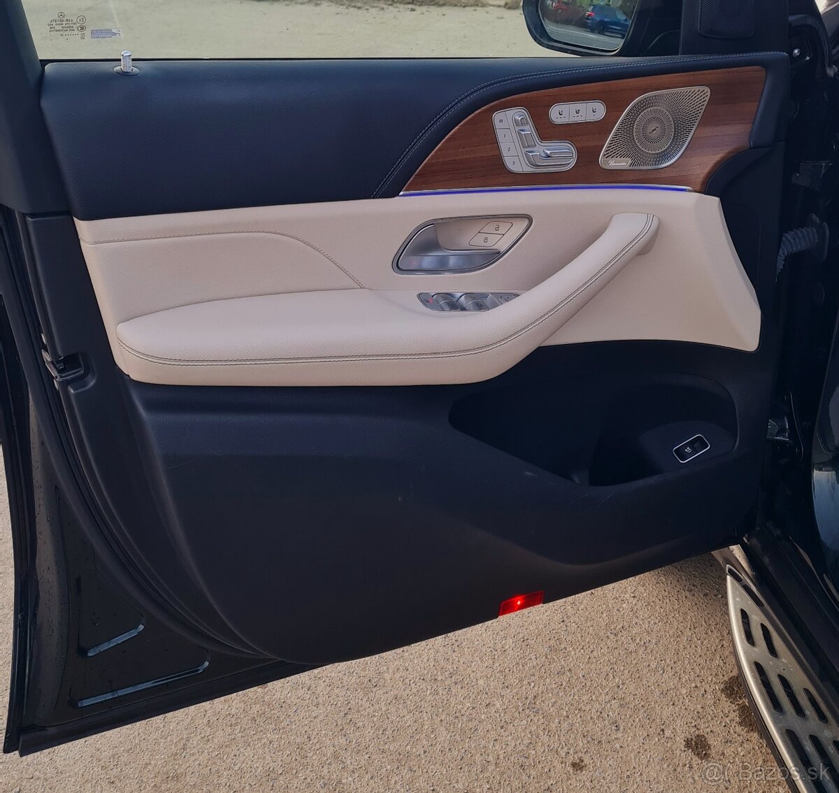 MERCEDES GLS 400d 4Matic - 13