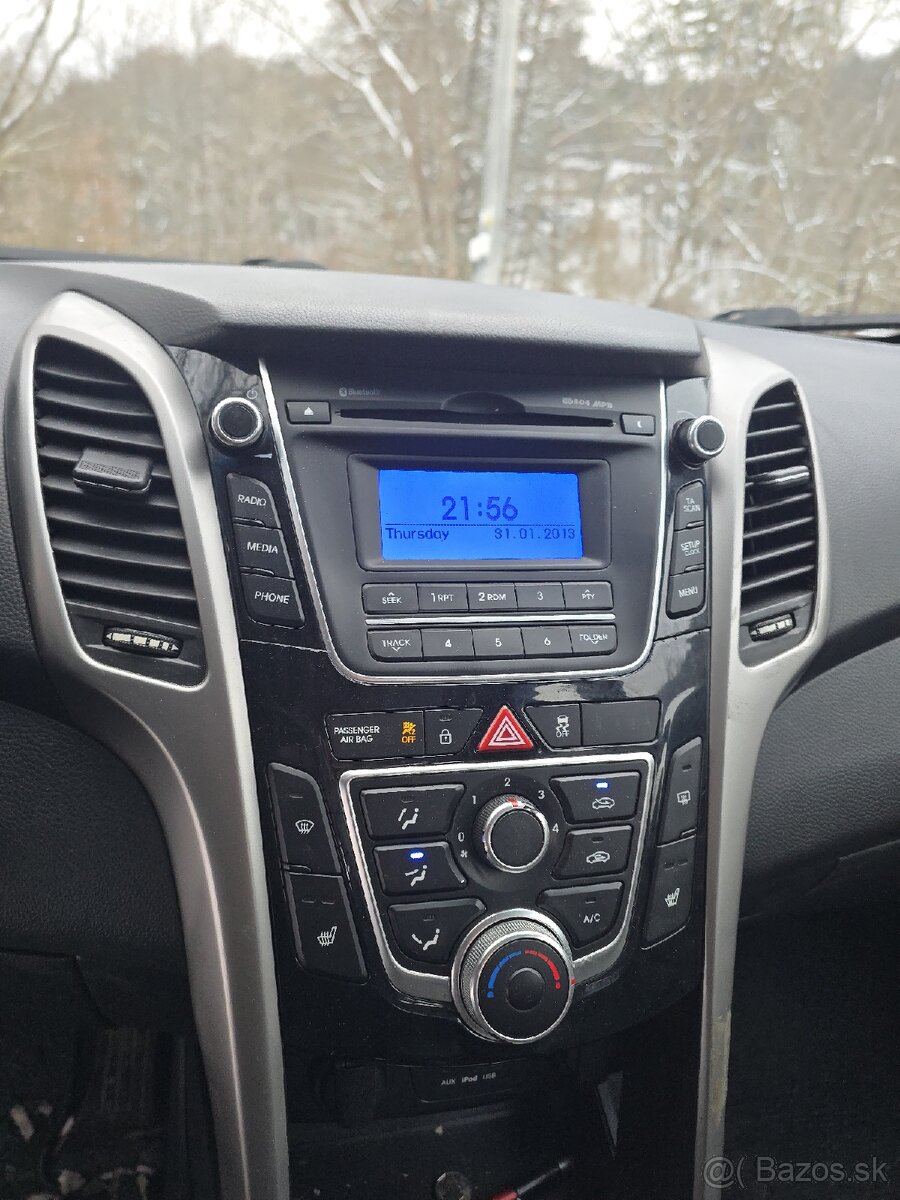 Hyundai i30 Automat, sw combi LPG - 13