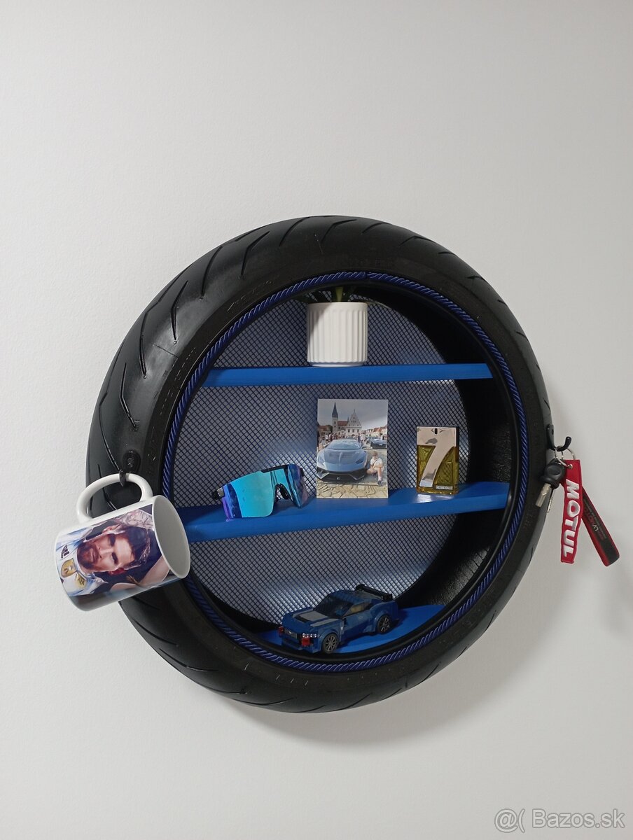 Moto pneu polička - 13