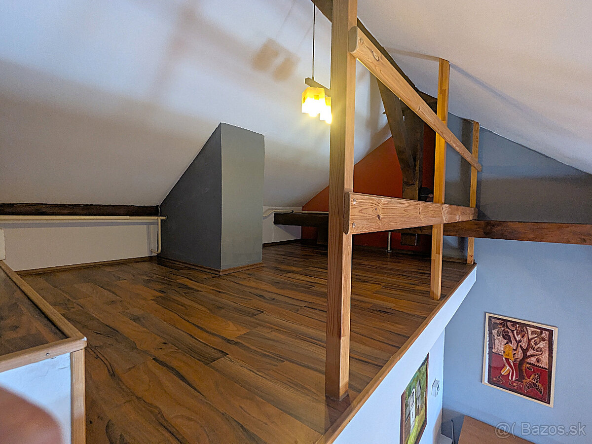 Atraktívny 3 izbový byt, blízko Centra, Jiskrova, parkovanie – foto 8