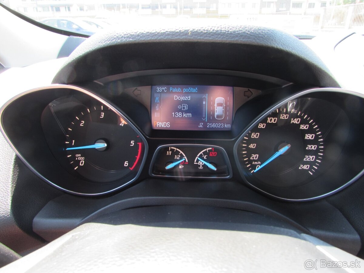 Ford Kuga 2.0 TDCI - ST LINE - 4x4, AUTOMAT - 13