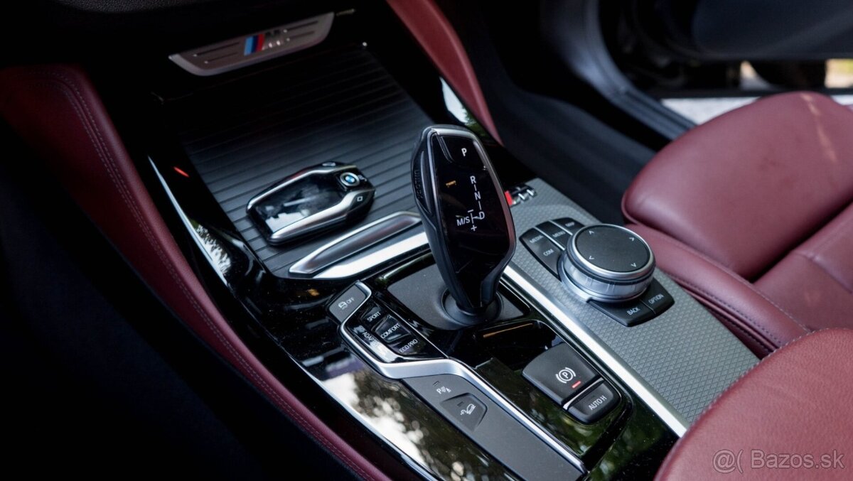 BMW X4 M40i M-Packet, Odpočet DPH - 13