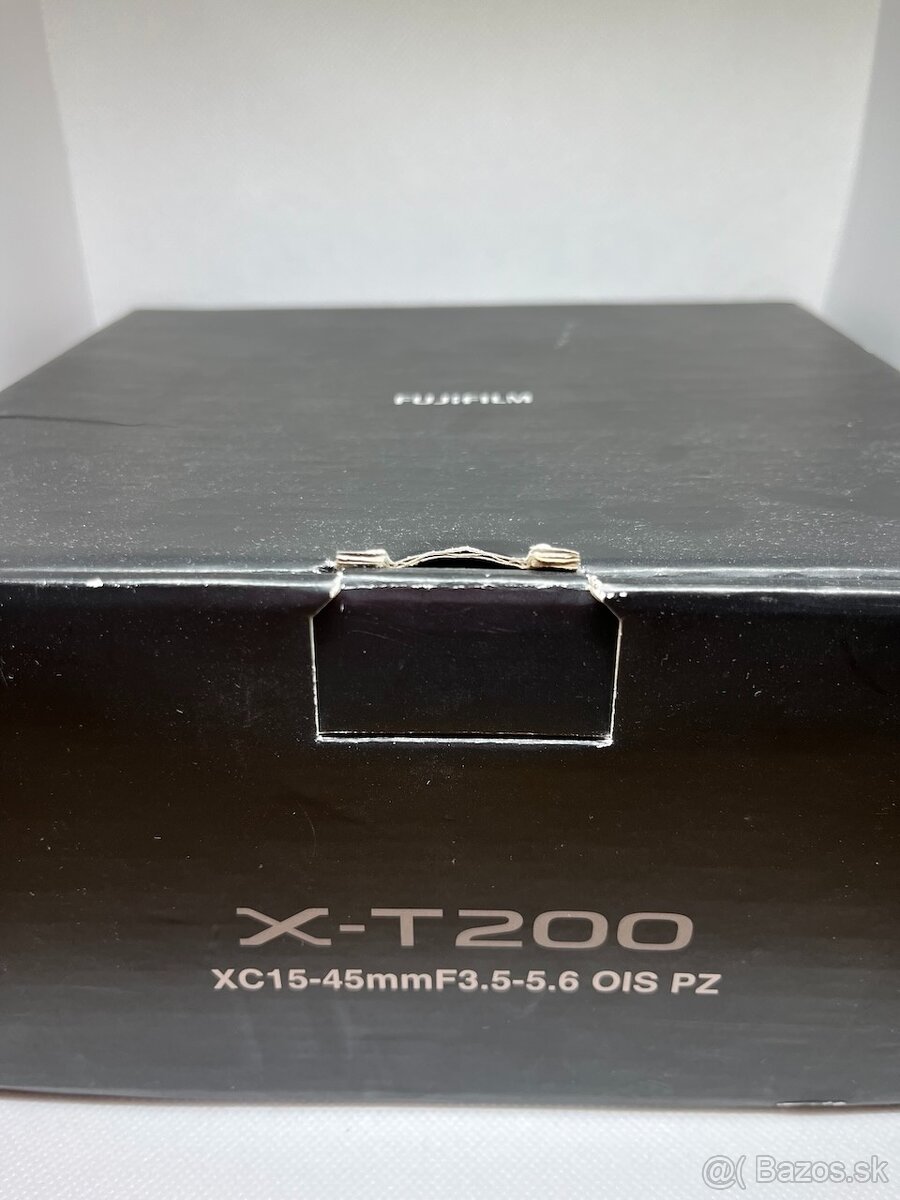 Fujifilm X-T200 - 13