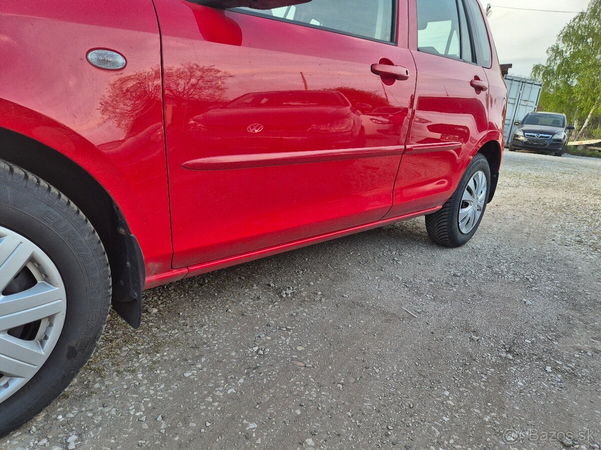 Mazda 2 - 13