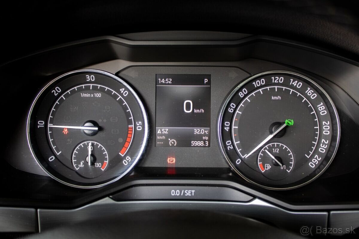 Škoda Superb 2.0 TDI DSG 110kW - 13