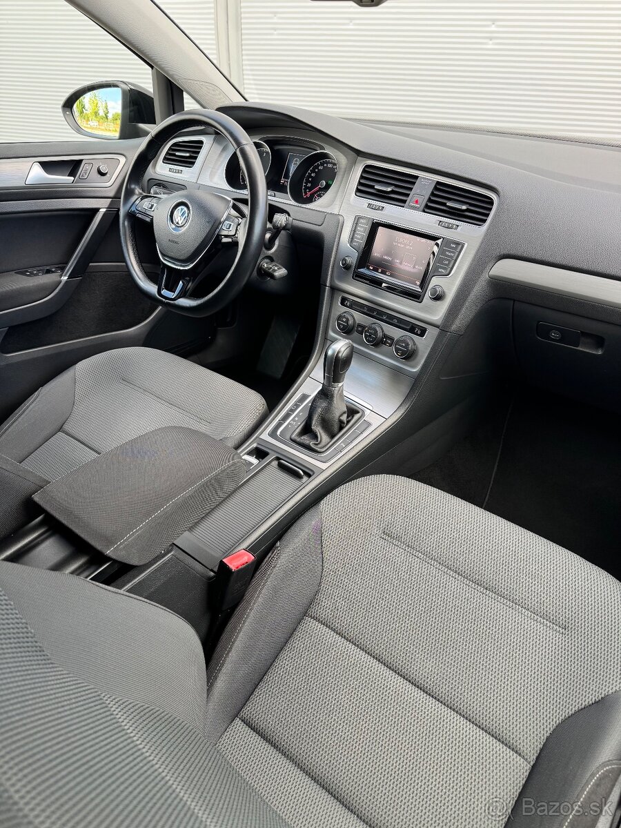 VW Golf 7 - Variant Highline 1.6tdi DSG - 13