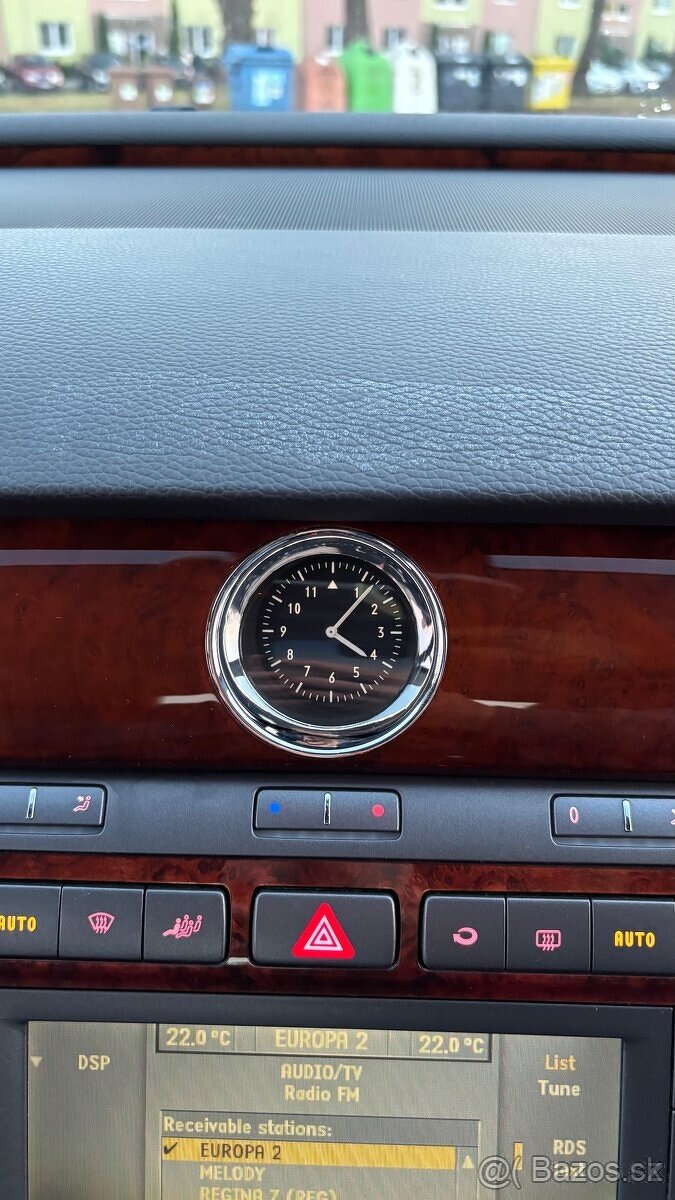 VW Phaeton 3,0 V6 TDi - 13