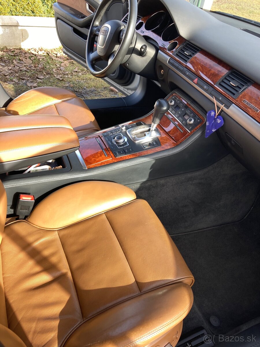 Audi A8 4.2 TDi V8 Quattro (D3 Facelift) - 13