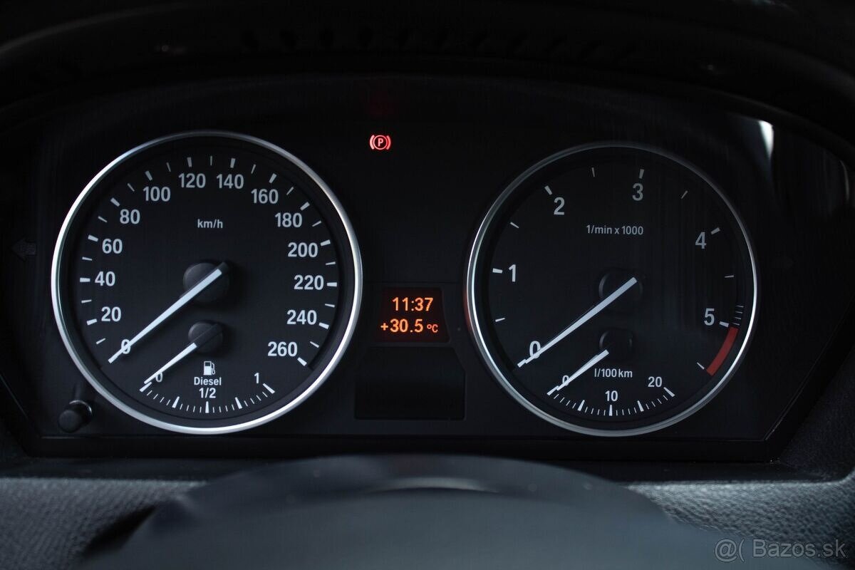 BMW X5 M-Packet xDrive40d - 13